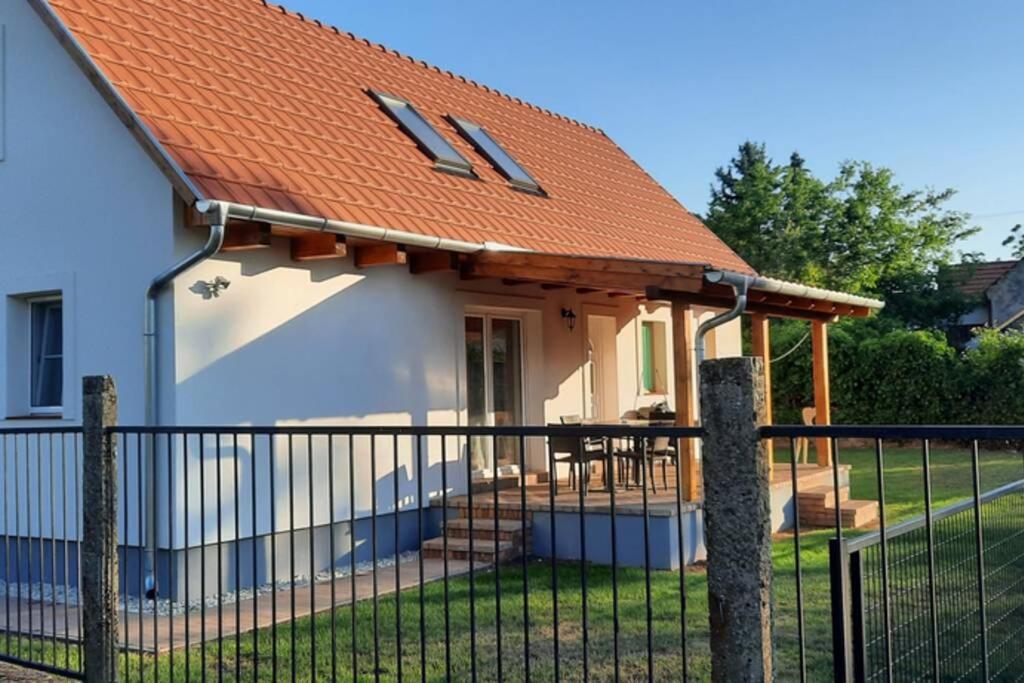 Andrea Nyaralohaz Holiday home Kovagoors